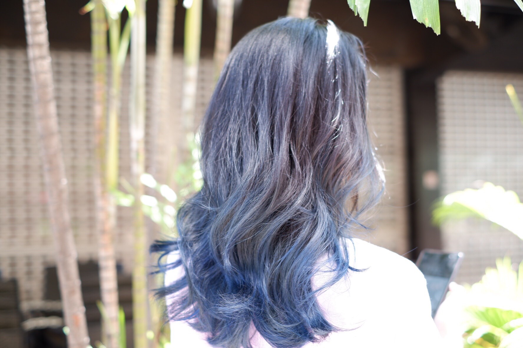 Ocean Blue Waves | Best Hair Beauty Salon Art-Noise Blog